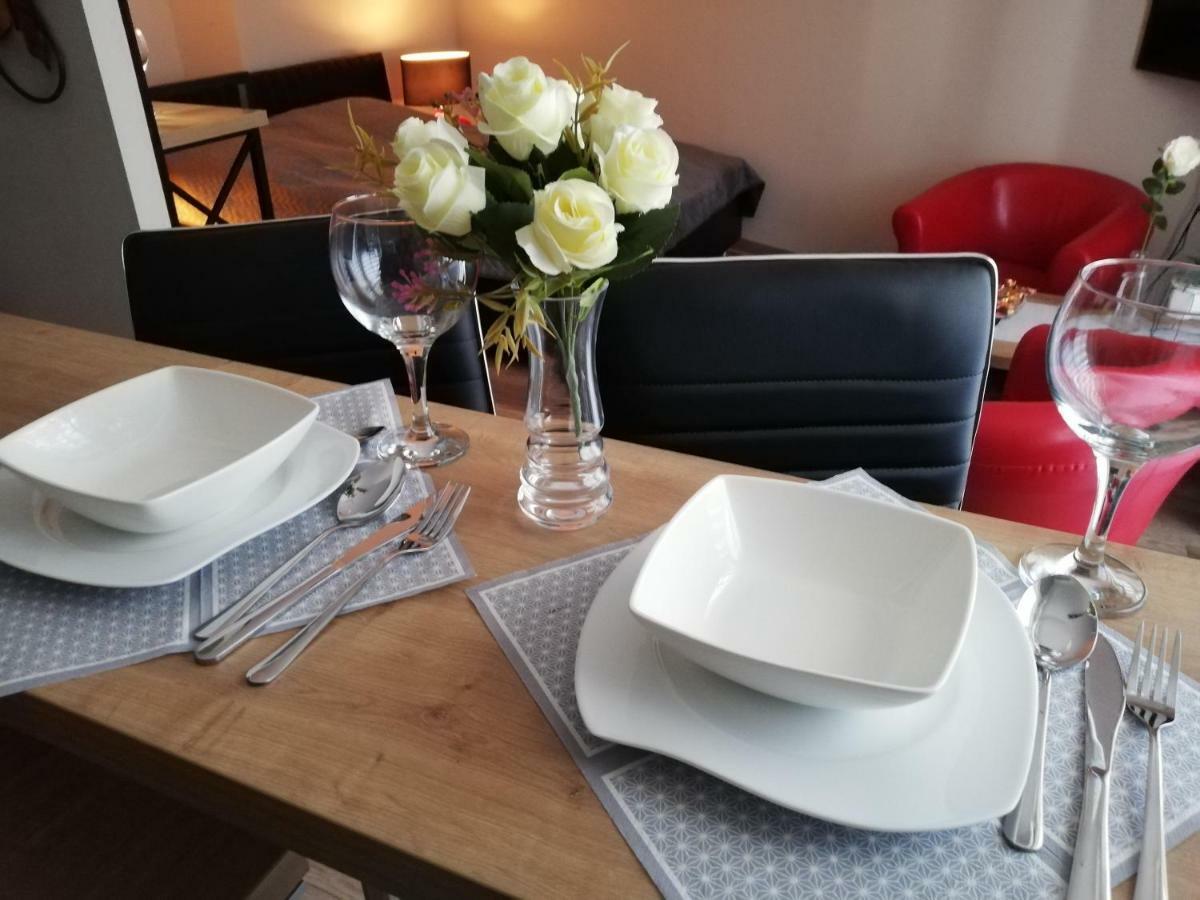 Papaver Apartament Zielona Góra Eksteriør billede