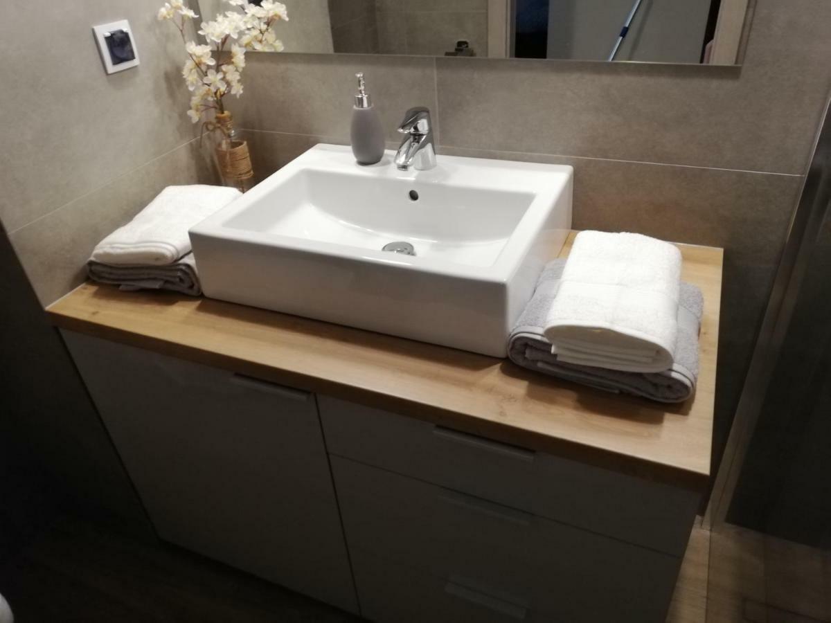 Papaver Apartament Zielona Góra Eksteriør billede